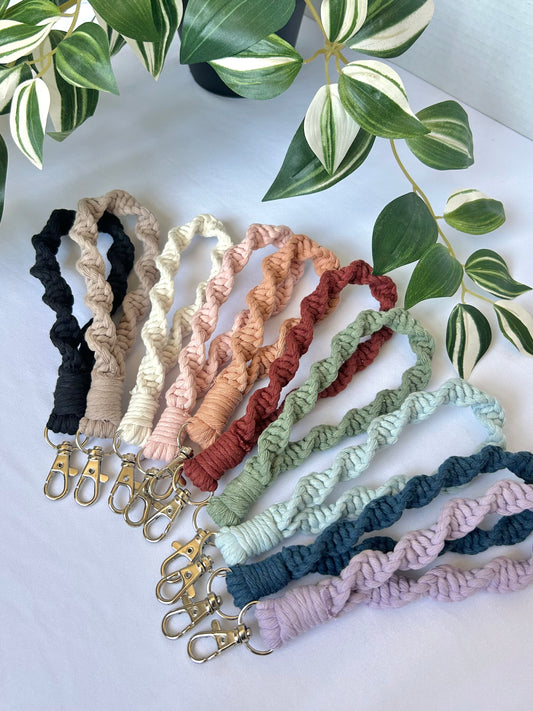 Twisted Macrame Wristlet Keychain