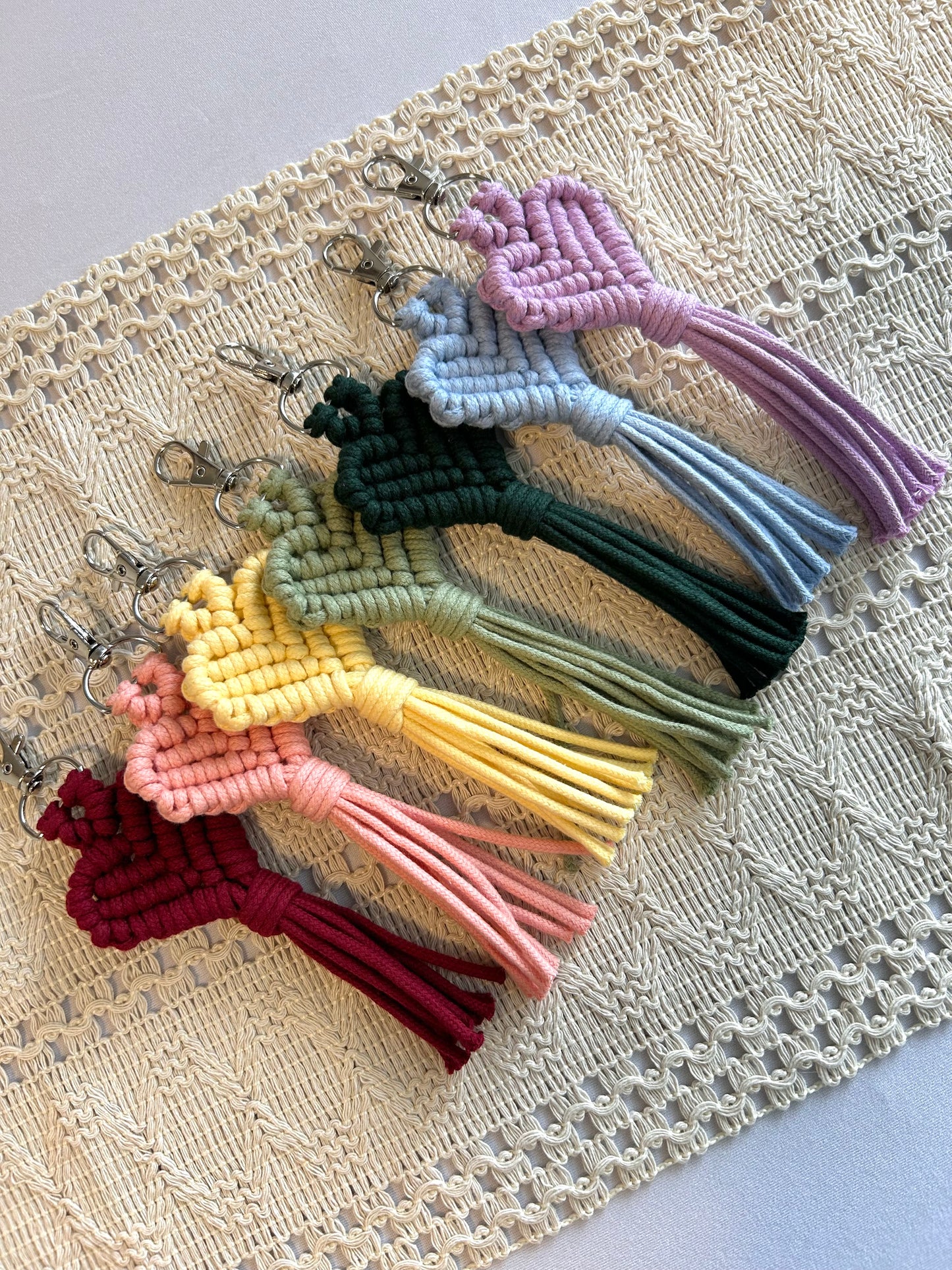 Macrame Heart Keychain – Handmade Cotton Boho Key Ring Gift for Her