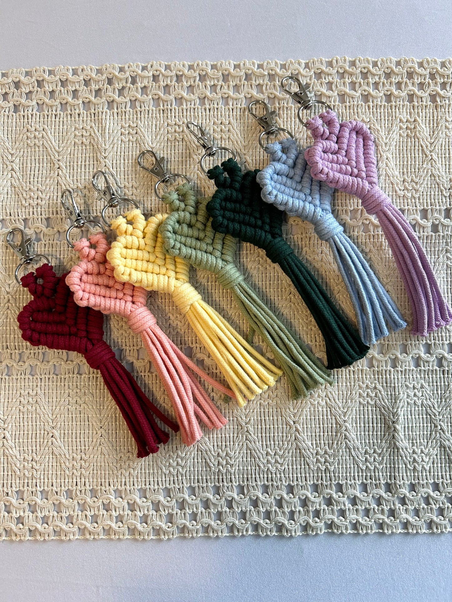 Macrame Heart Keychain – Handmade Cotton Boho Key Ring Gift for Her