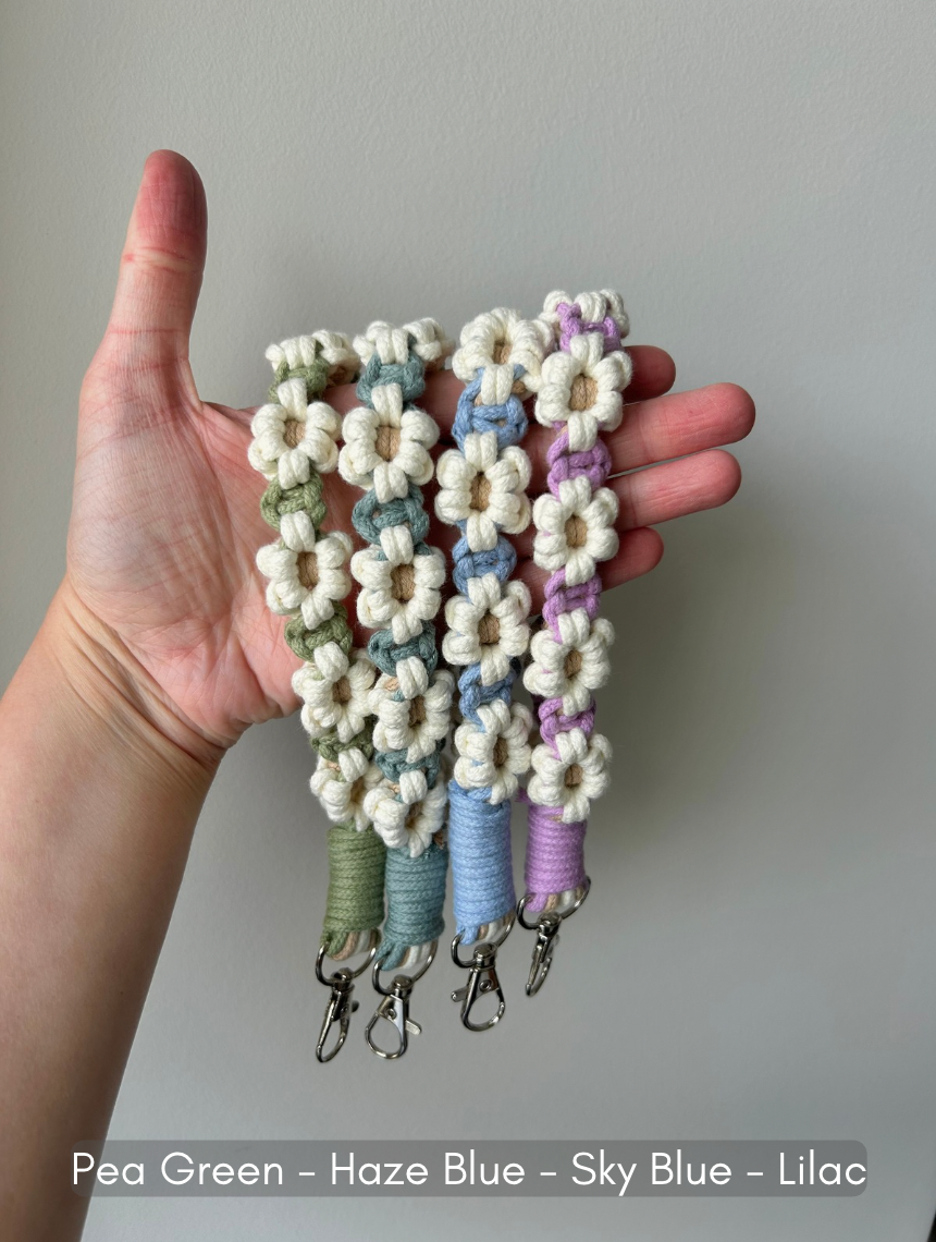 Flower Macrame Wristlet Keychain – Handmade Boho Floral Keychain for Keys & Bags